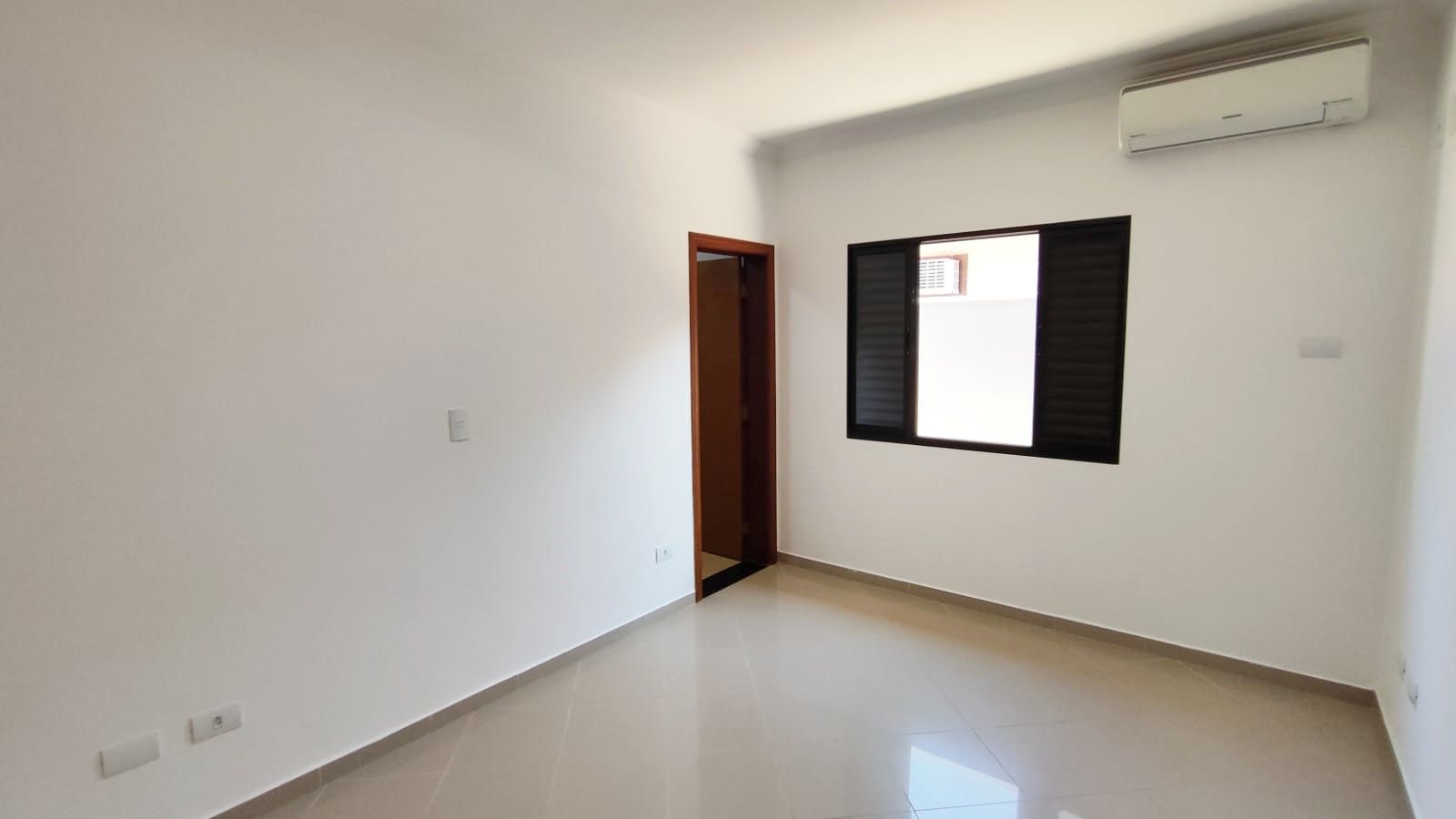 Casa de condomínio à venda no Condomínio Portal de Itu II: