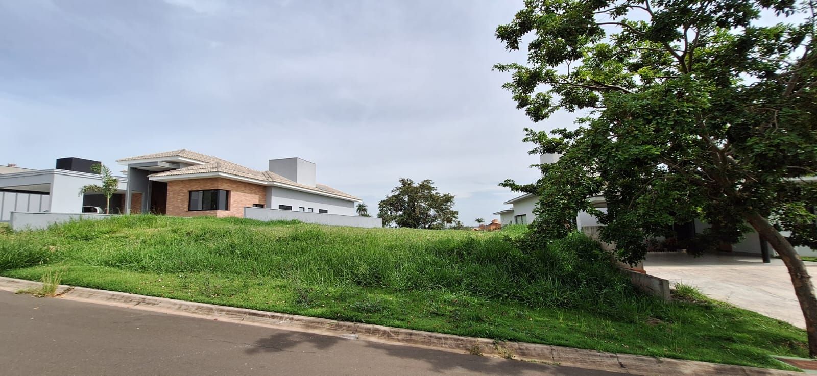 Terreno à Venda no Condomínio Campos de Santo Antônio Ii, Itu/Sp