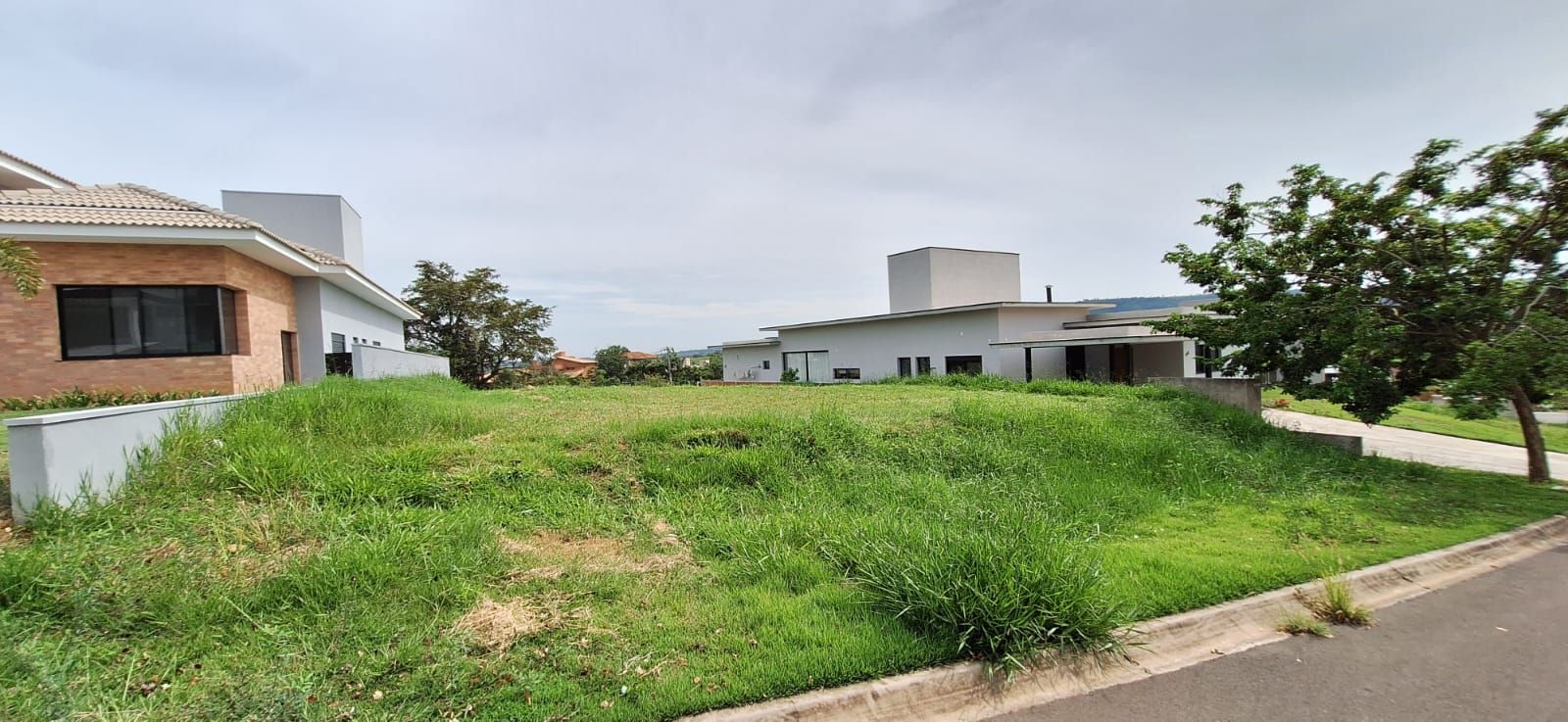 Terreno de Condomínio Residencial Parque Campos de Santo Antônio II Itu 