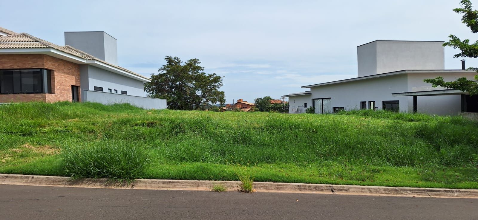 Terreno de Condomínio Residencial Parque Campos de Santo Antônio II Itu 