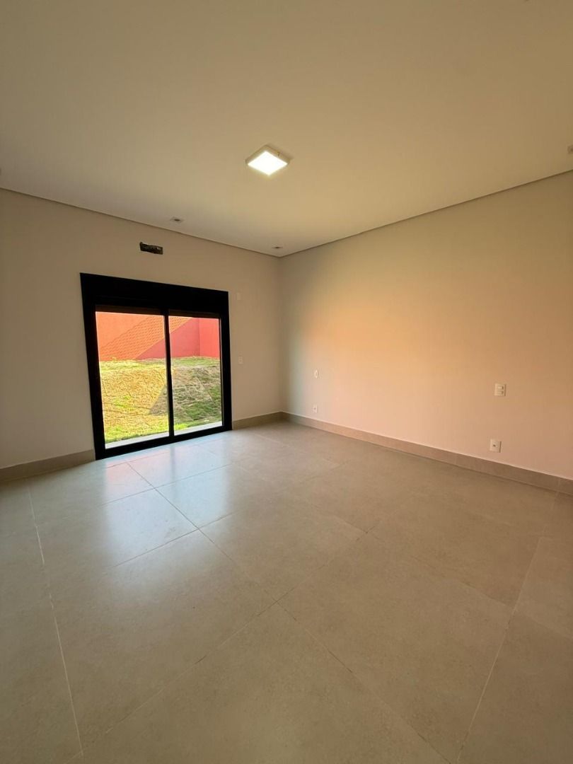 Casa de condomínio à venda no Residencial Parque Campos de Santo Antônio II: