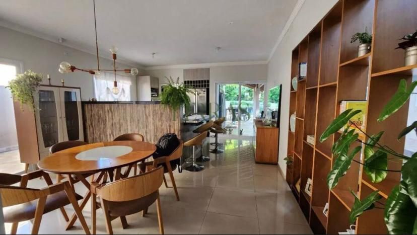 Casa de condomínio à venda no Condomínio Residencial Santa Mônica: