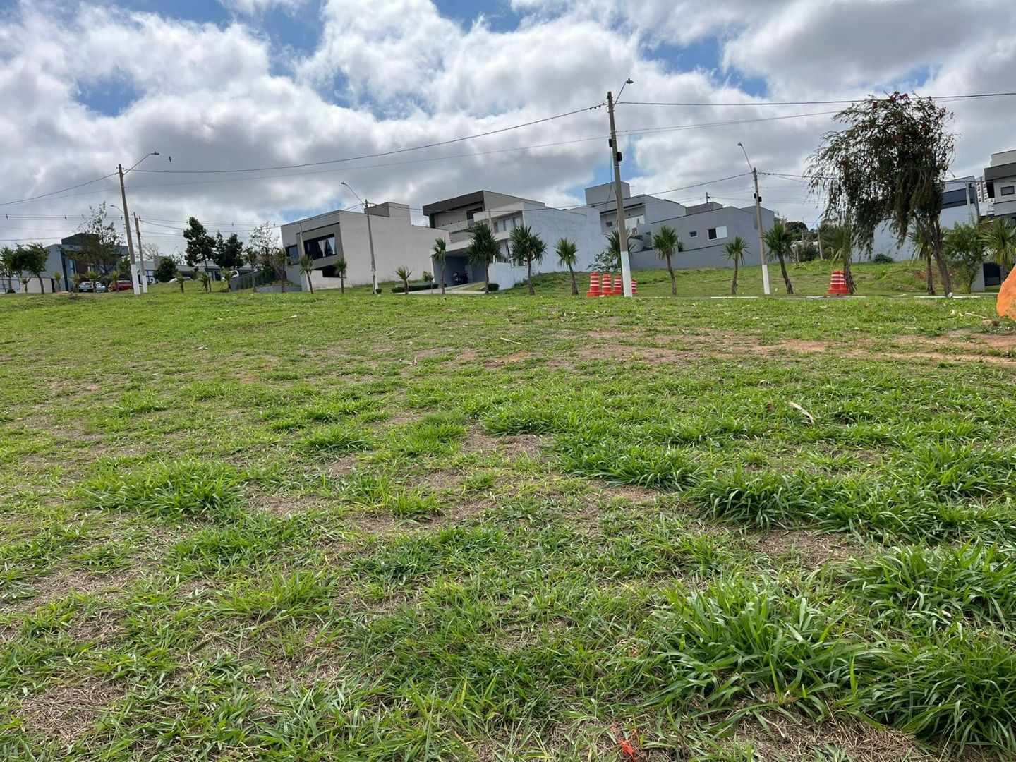 Terreno de Condomínio à venda no Condomínio Gardenville: