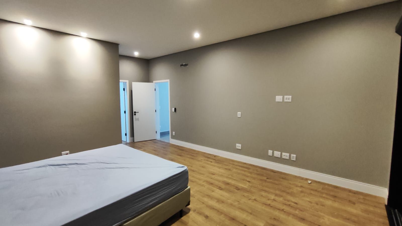 Casa de condomínio à venda no Condomínio Residencial Santa Mônica: