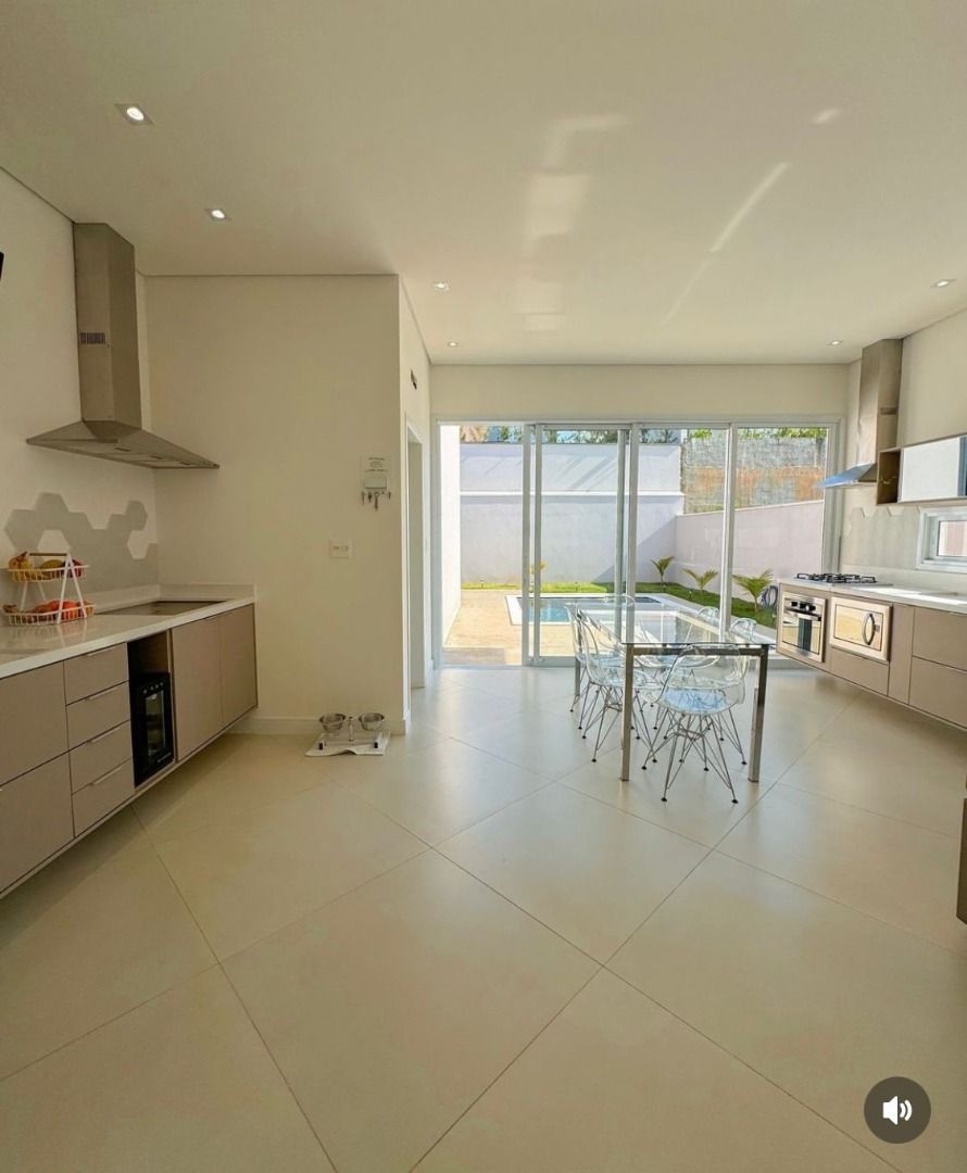 Casa de condomínio à venda no Portal dos Bandeirantes Salto: