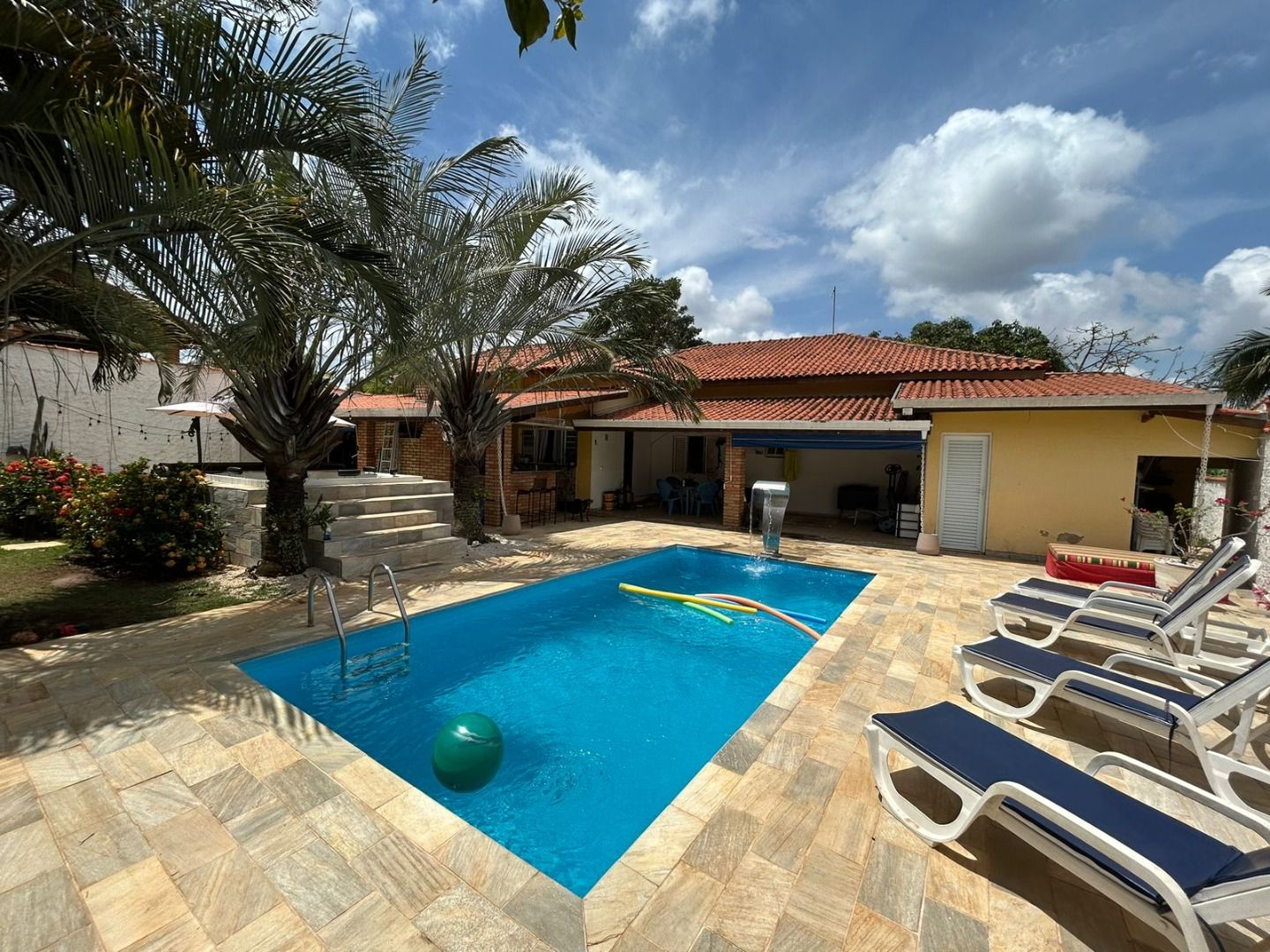 Casa de condomínio à venda no Condomínio Santa Inês: