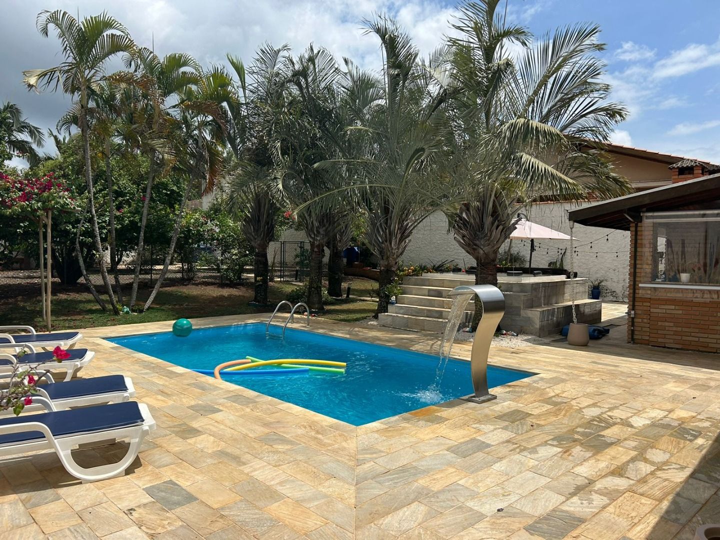 Casa de condomínio à venda no Condomínio Santa Inês: