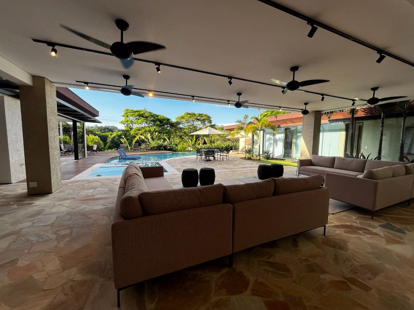 Casa de condomínio à venda no Condomínio Terras de São José: