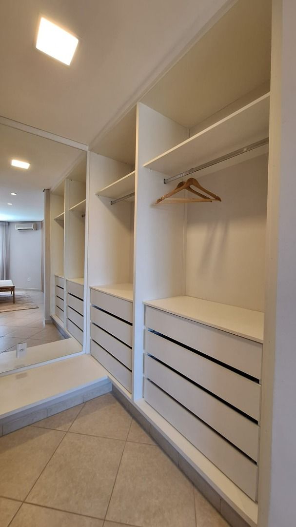 Casa de condomínio à venda no Condomínio Jardim Plaza Atheneé: