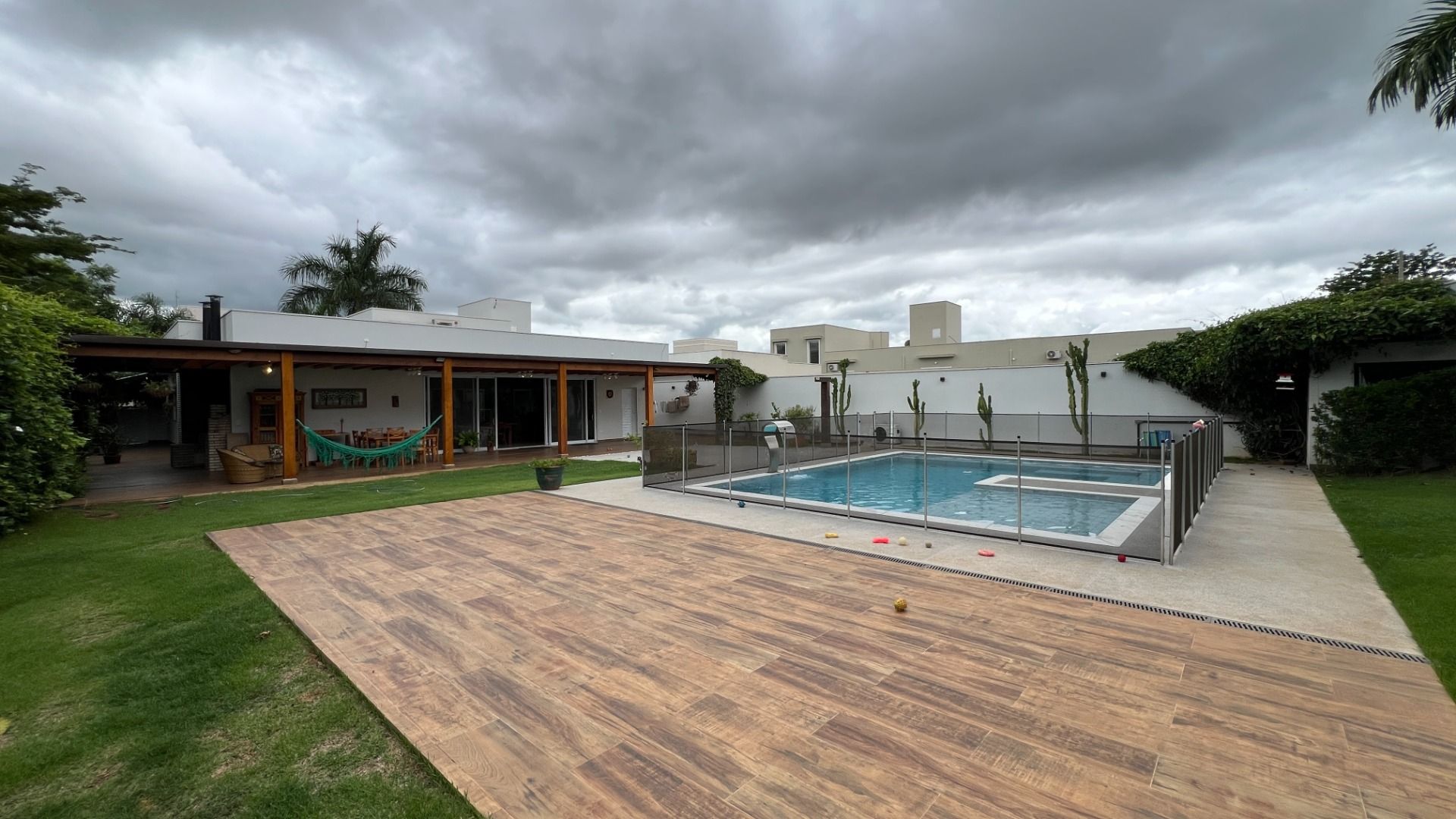 Casa de condomínio à venda no Condominio Fazenda Palmeiras Imperiais: