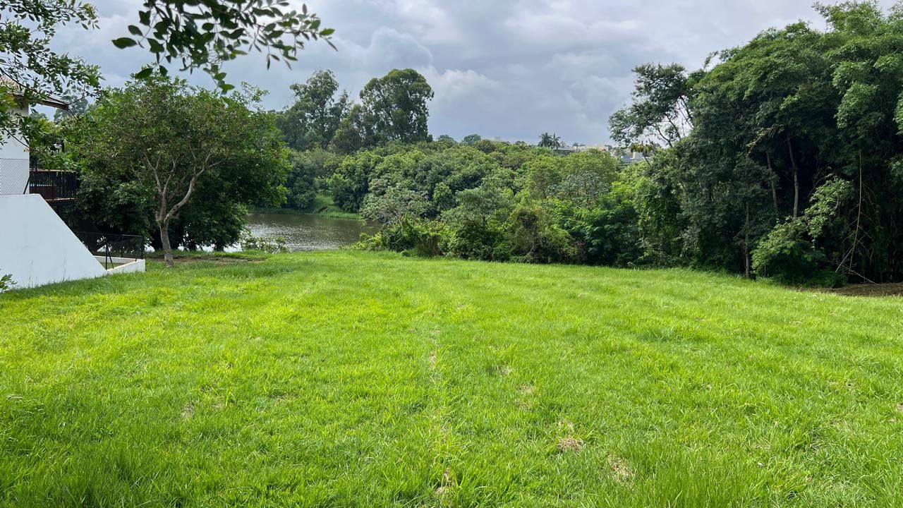 Terreno de Condomínio à venda no Condominio Fazenda Palmeiras Imperiais: