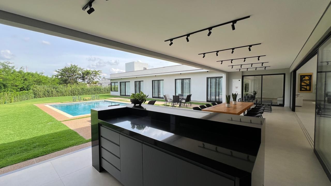 Casa de condomínio à venda no Condomínio Fazenda Alvorada: