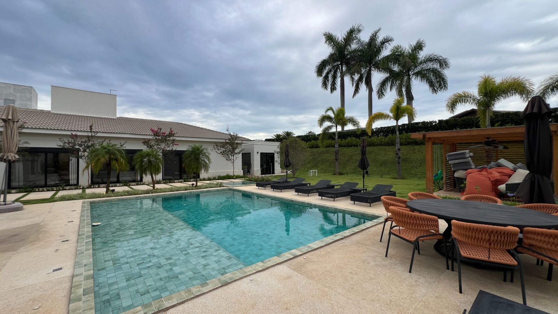 Casa de condomínio à venda no Condomínio Terras de São José II: