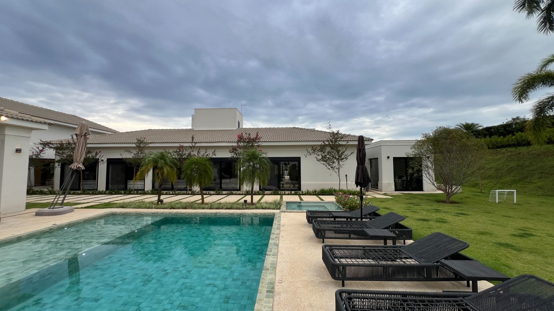 Casa de condomínio à venda no Condomínio Terras de São José II: