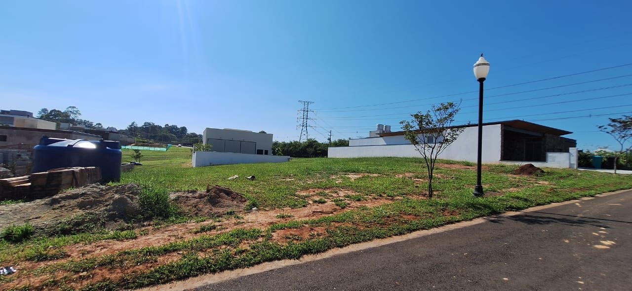 Terreno de Condomínio à venda no Condomínio Villas do Golfe: