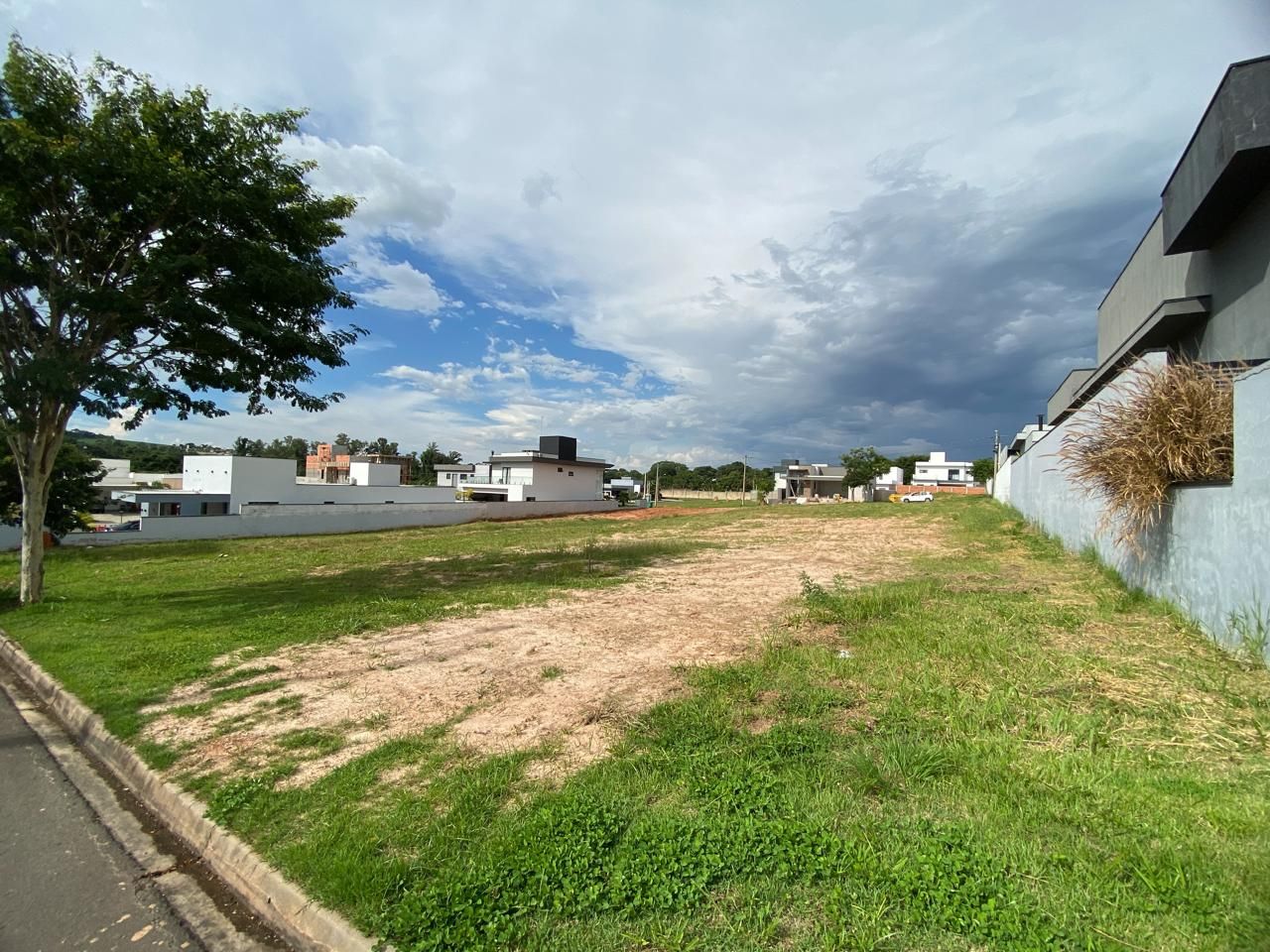 Terreno de Condomínio Portal dos Bandeirantes Salto Salto 