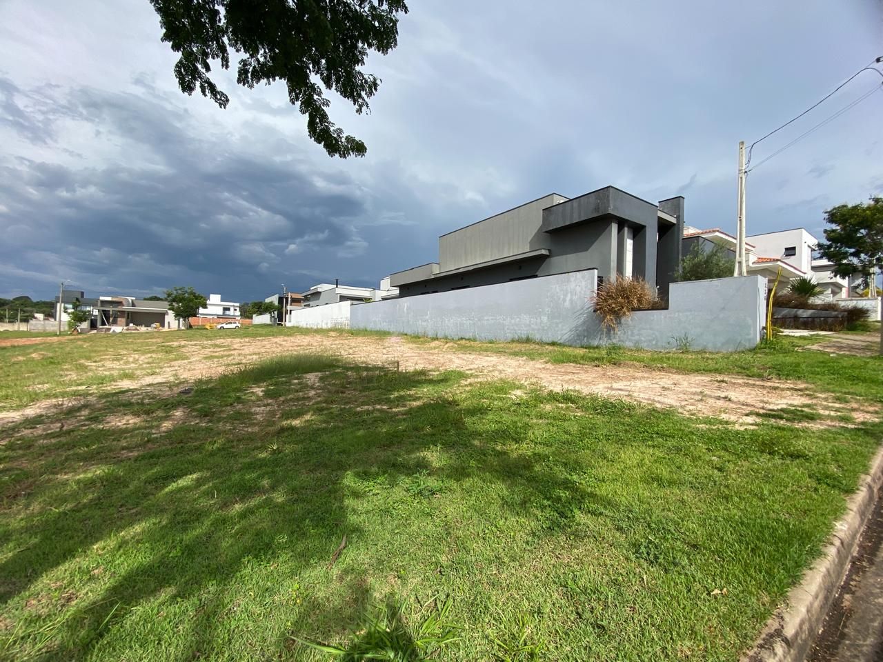 Terreno de Condomínio Portal dos Bandeirantes Salto Salto 