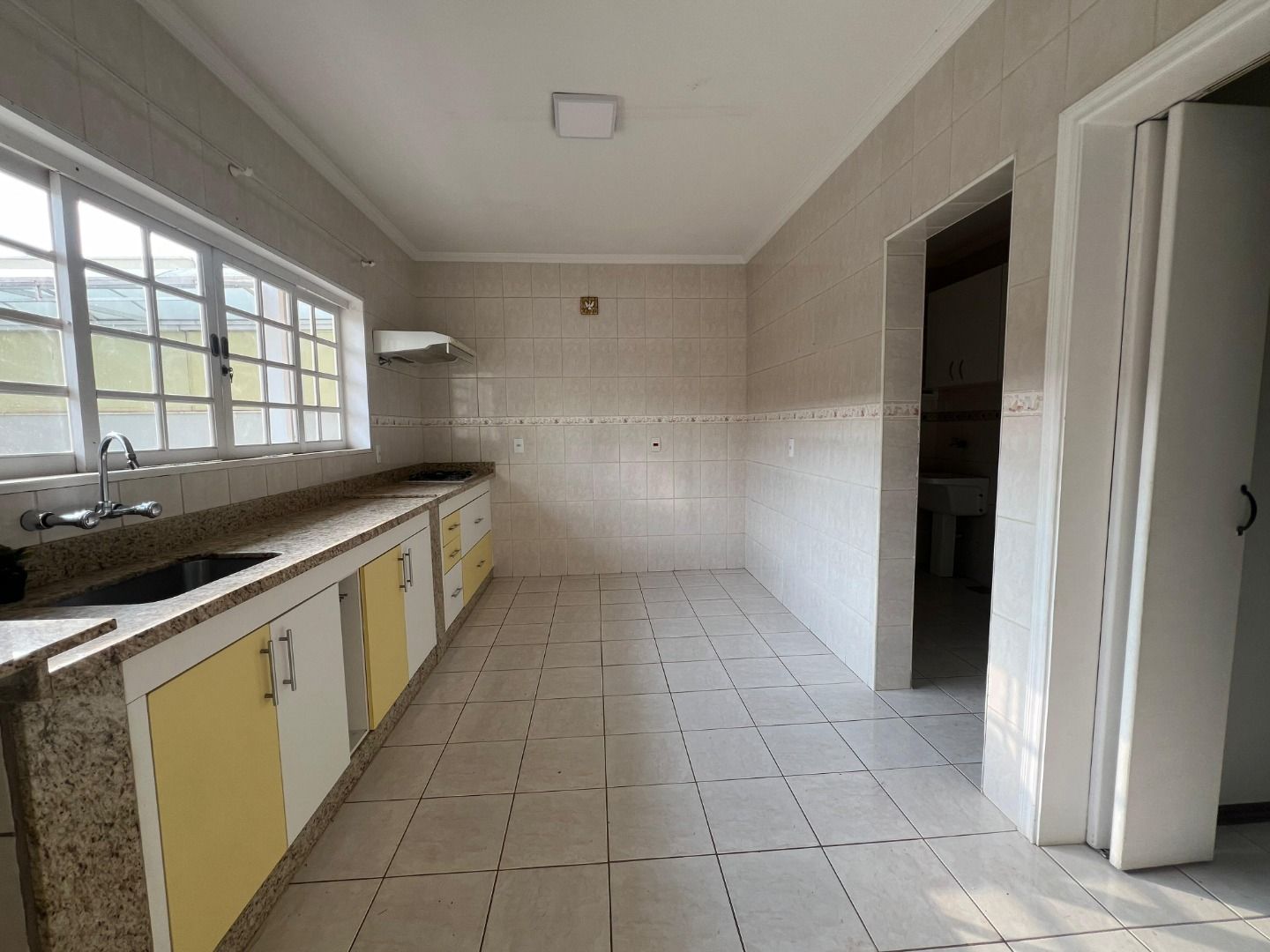 Casa de condomínio à venda no Condomínio Portal da Vila Rica: