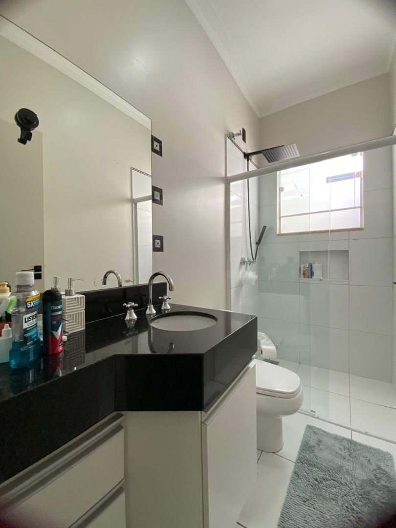 Casa de condomínio à venda no Condomínio Portal da Vila Rica: