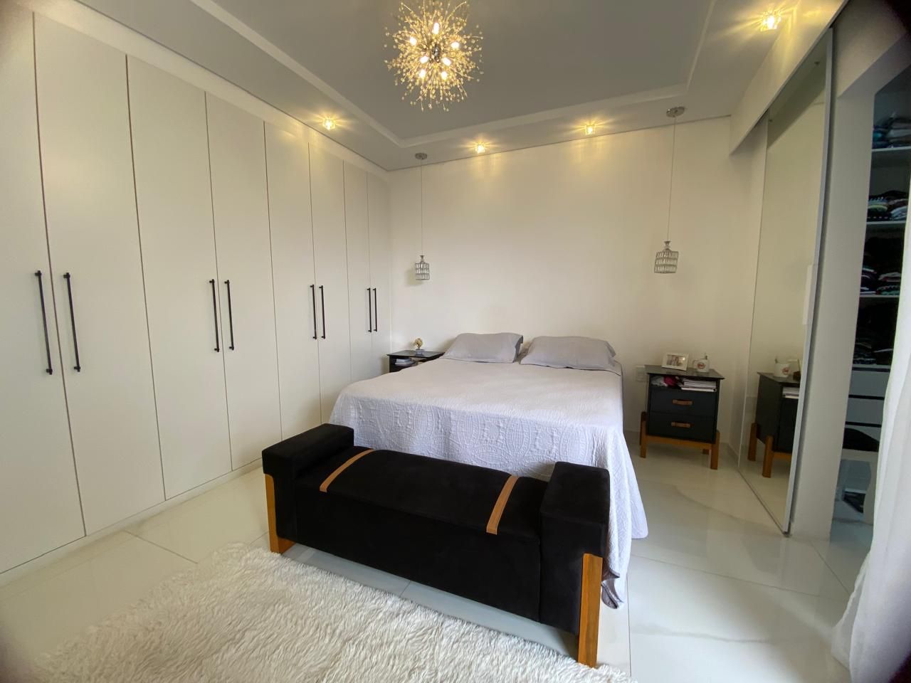 Casa de condomínio à venda no Condomínio Portal da Vila Rica: