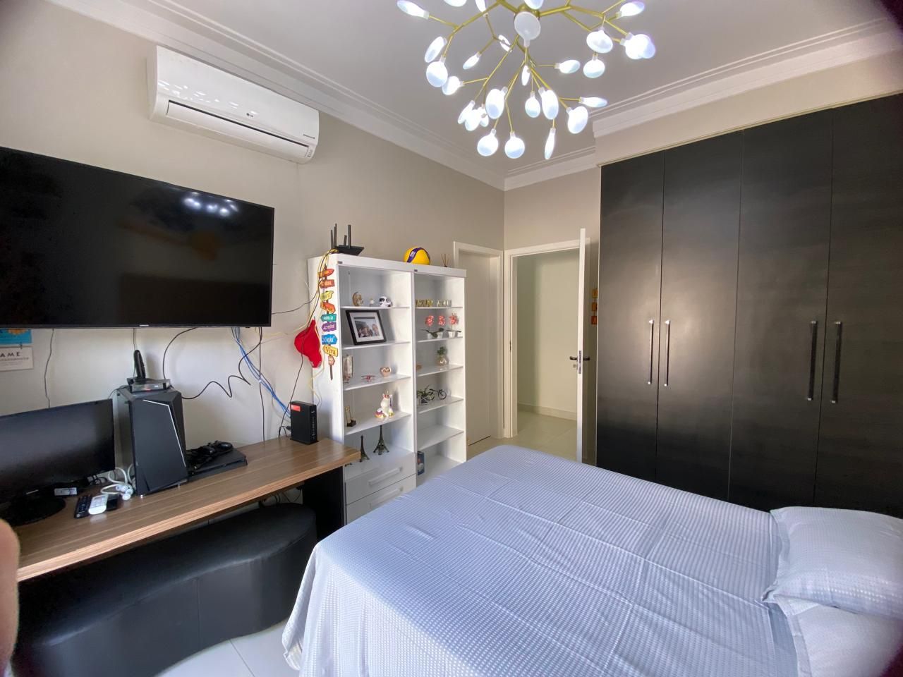 Casa de condomínio à venda no Condomínio Portal da Vila Rica: