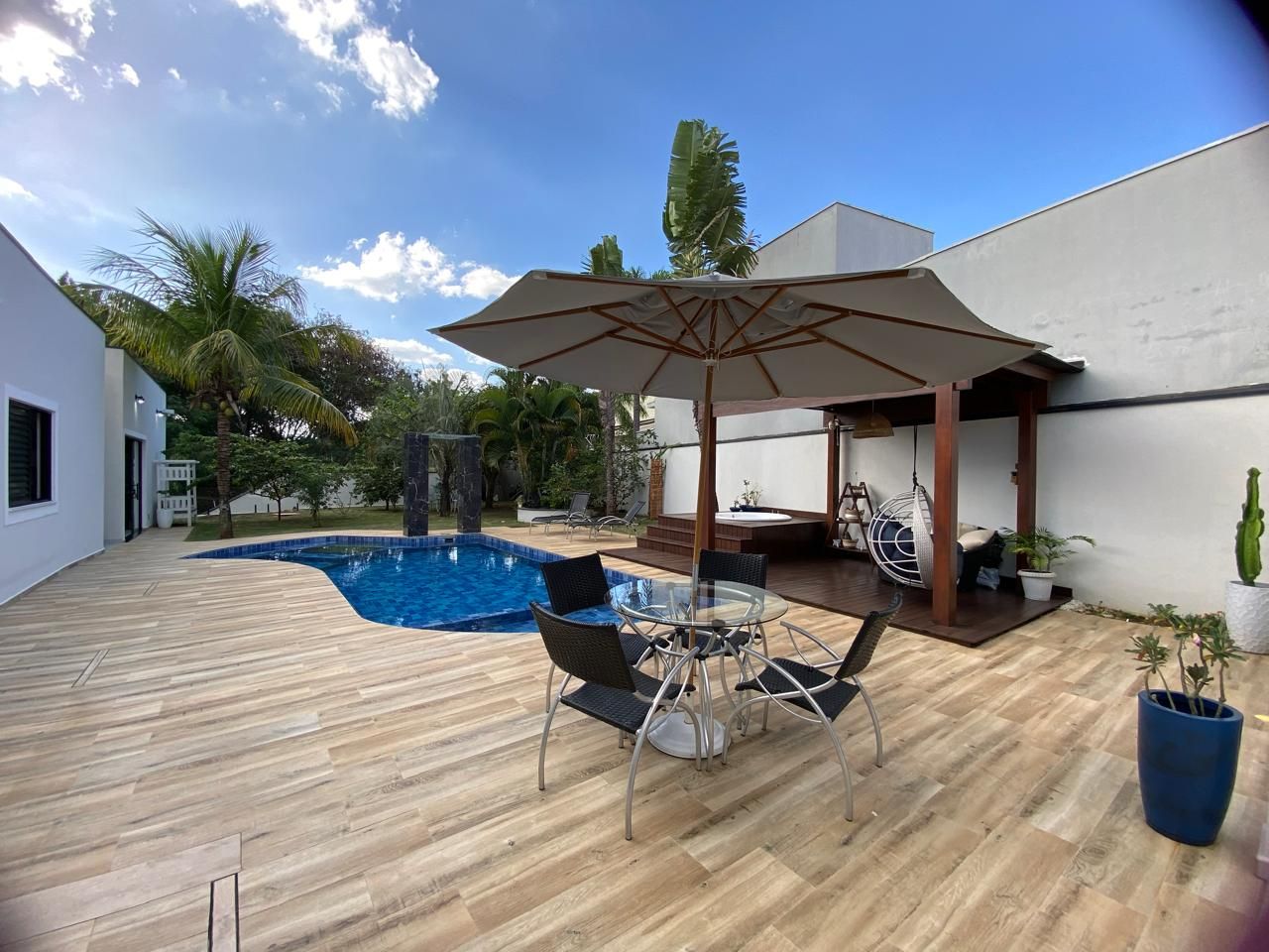 Casa de condomínio à venda no Condomínio Portal da Vila Rica: