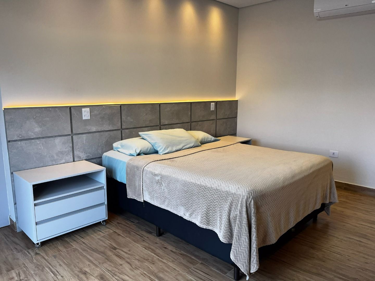 Casa de condomínio à venda no Condominio Fazenda Palmeiras Imperiais: