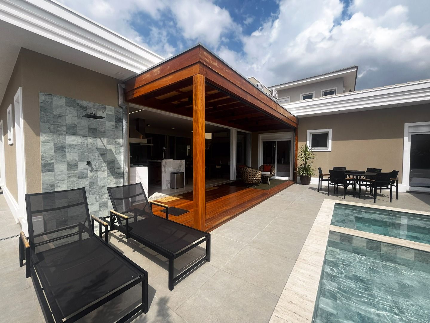 Casa de condomínio à venda no Condomínio Xapada Parque Ytu: