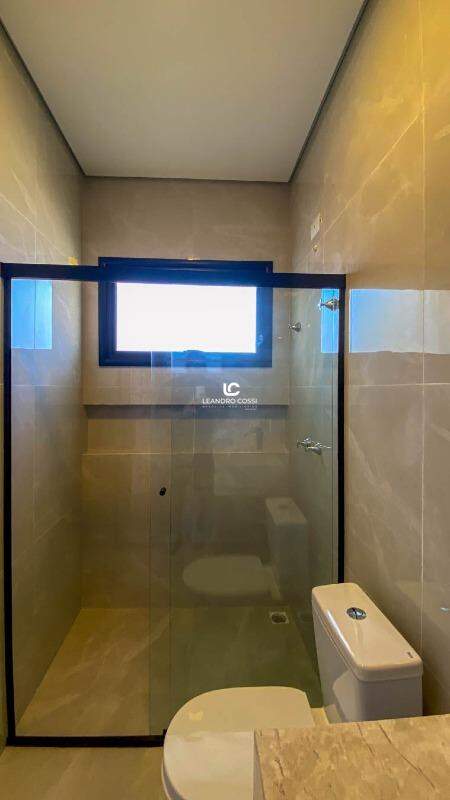 Casa de condomínio à venda no Condomínio Residencial Una: 
