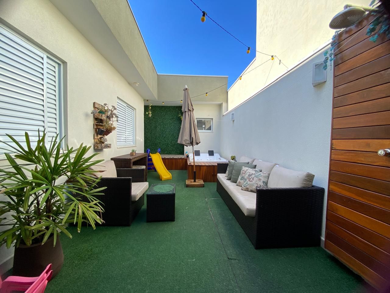 Casa de condomínio à venda no Condomínio Village Moutonnée: