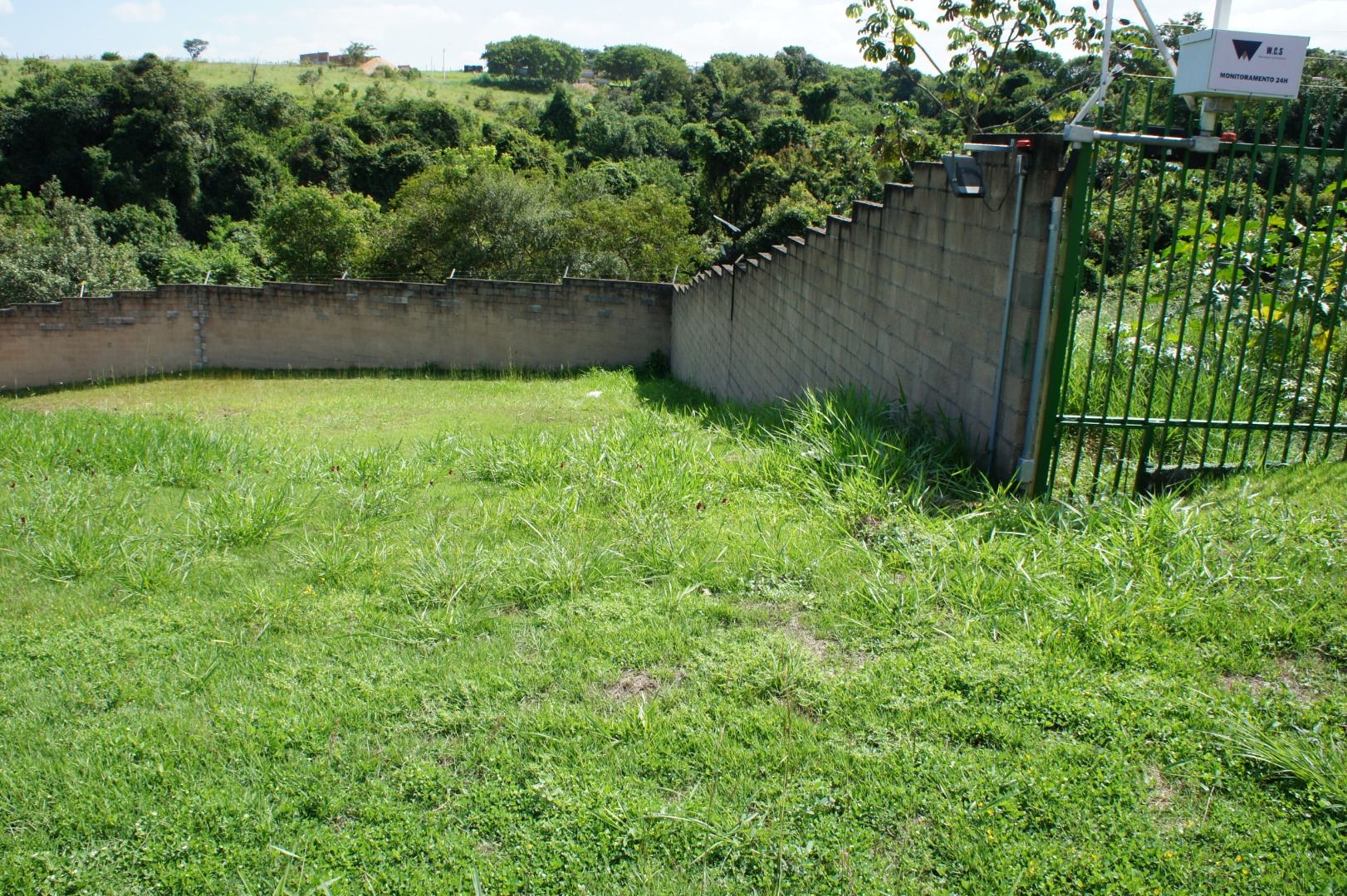 Terreno de Condomínio à venda no Mirante dos Ipês: