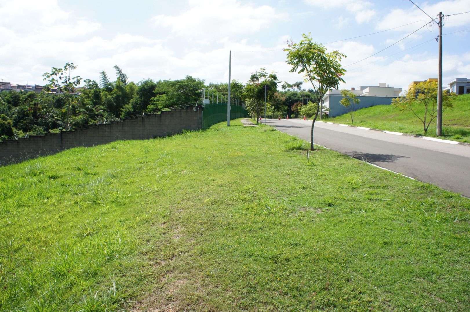 Terreno de Condomínio à venda no Mirante dos Ipês: