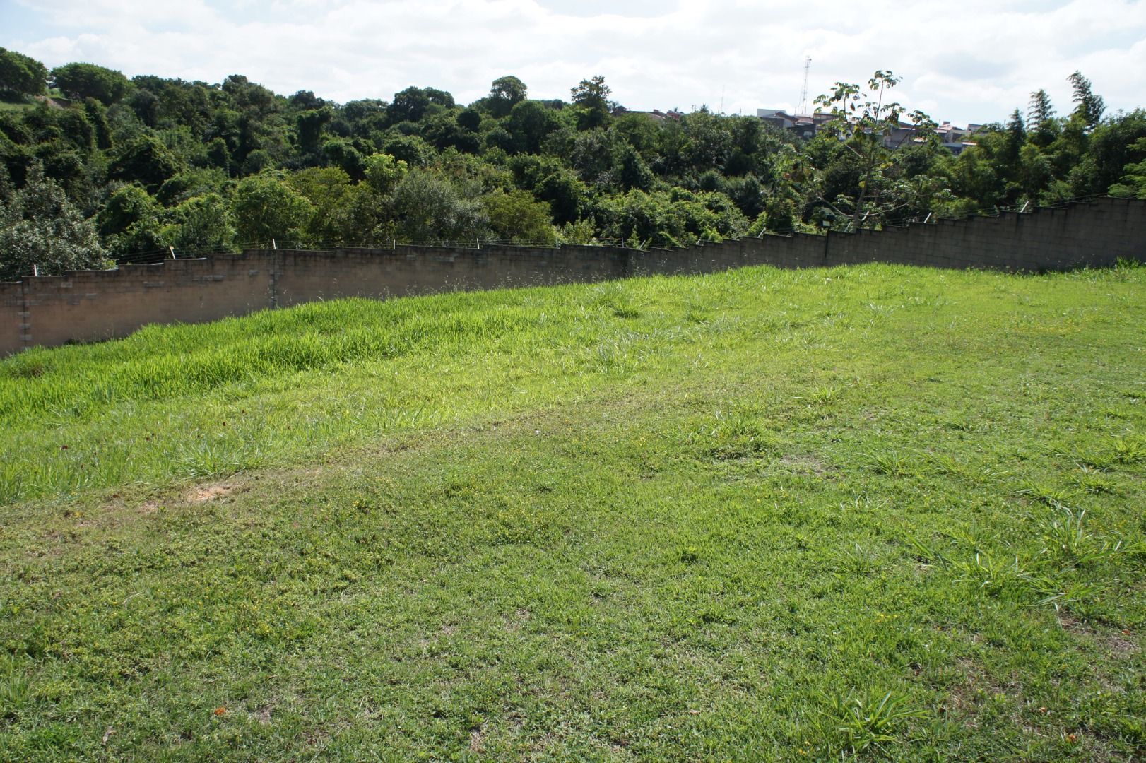 Terreno de Condomínio à venda no Mirante dos Ipês: