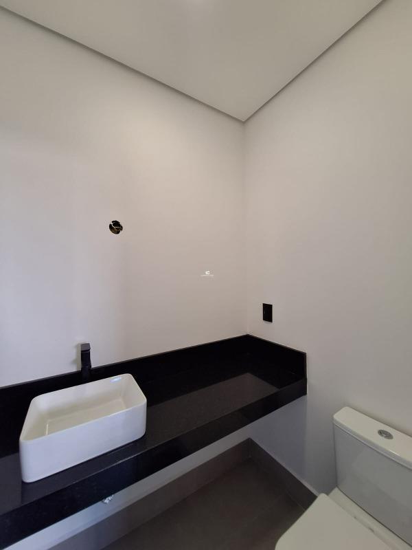 Casa de condomínio à venda no Condomínio Residencial Una: