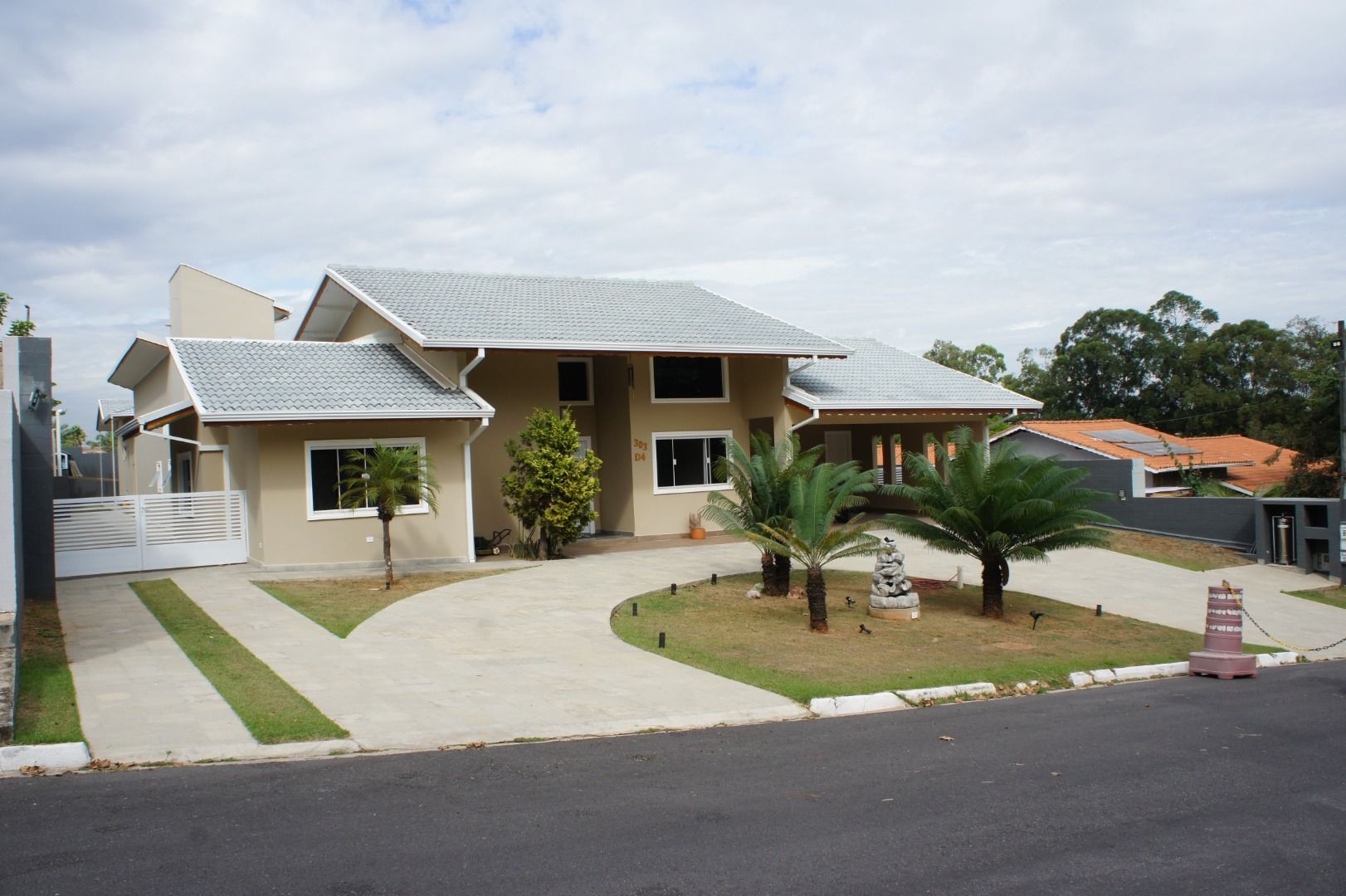 Casa de condomínio à venda no Condomínio Parque Village Castelo: