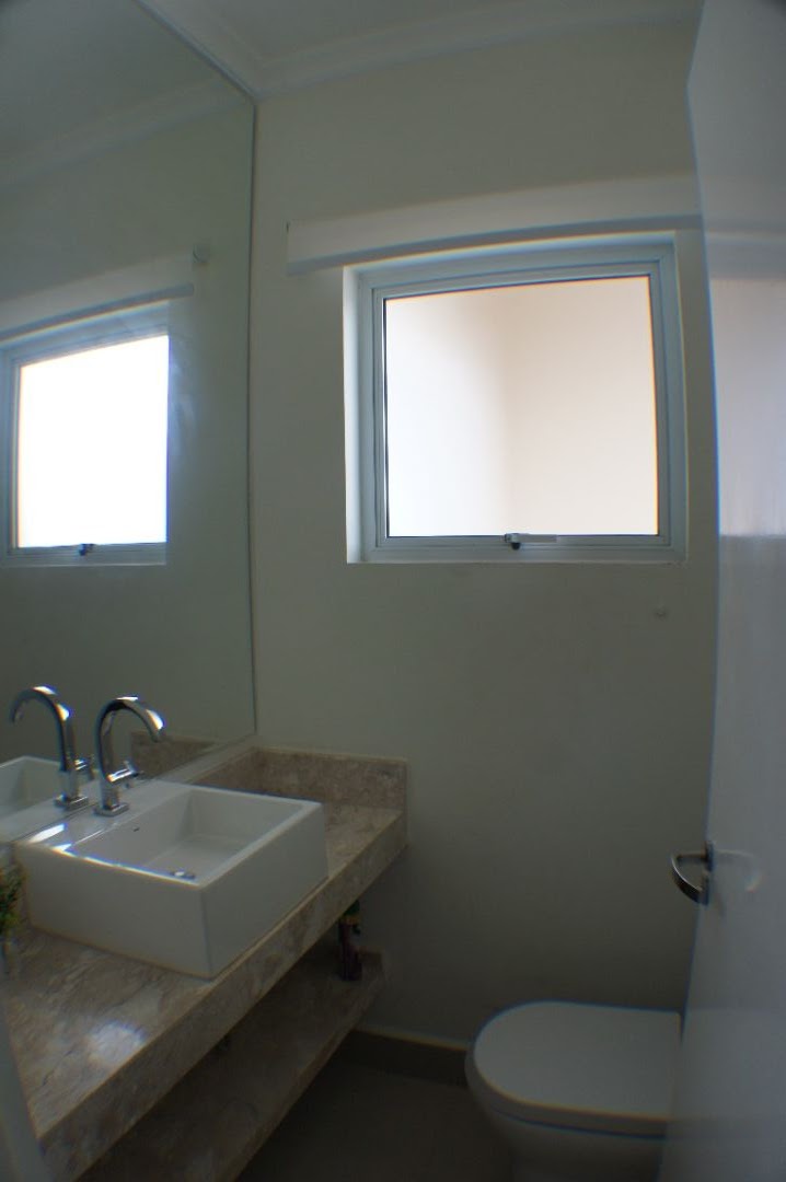 Casa de condomínio à venda no Condomínio Parque Village Castelo: