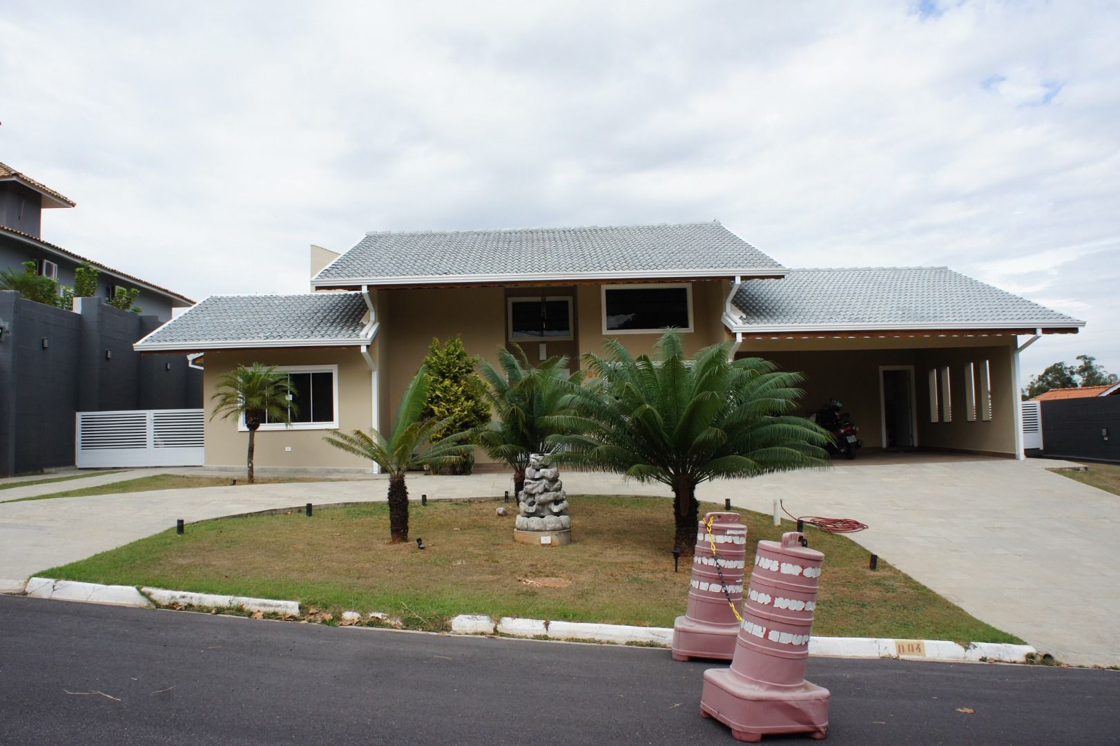 Casa de condomínio à venda no Condomínio Parque Village Castelo: