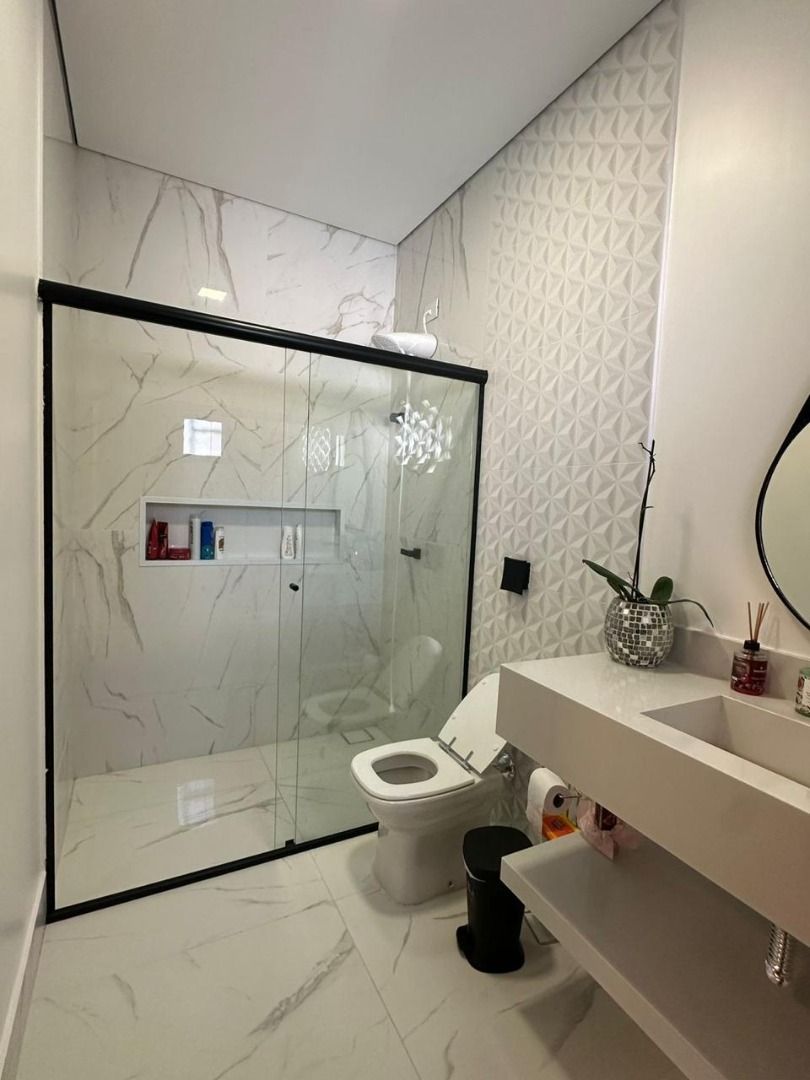 Casa de condomínio à venda no Condomínio Residencial Mont Blanc: