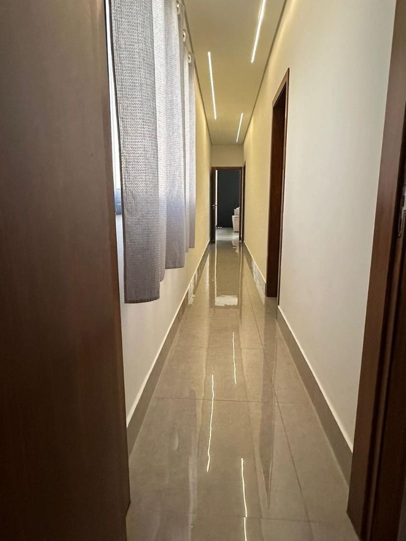 Casa de condomínio à venda no Condomínio Residencial Mont Blanc: