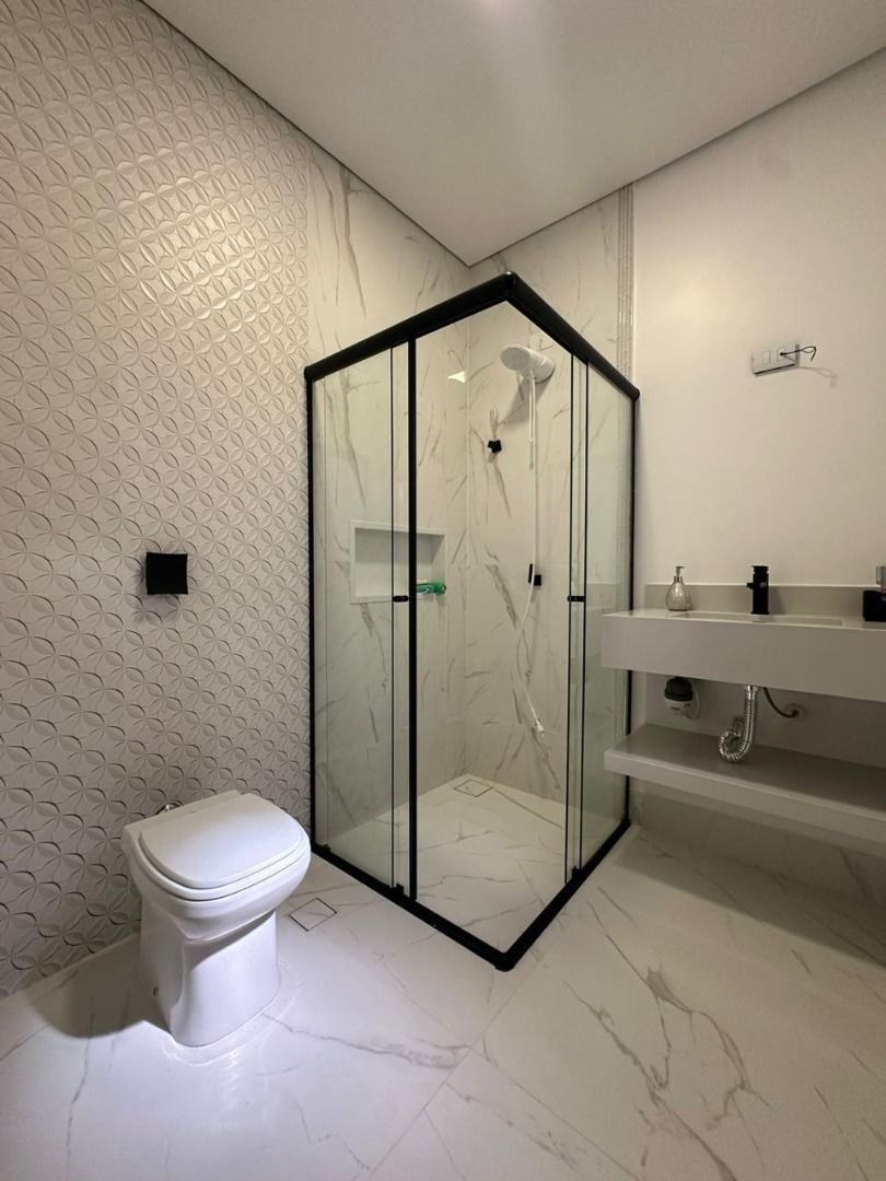 Casa de condomínio à venda no Condomínio Residencial Mont Blanc: