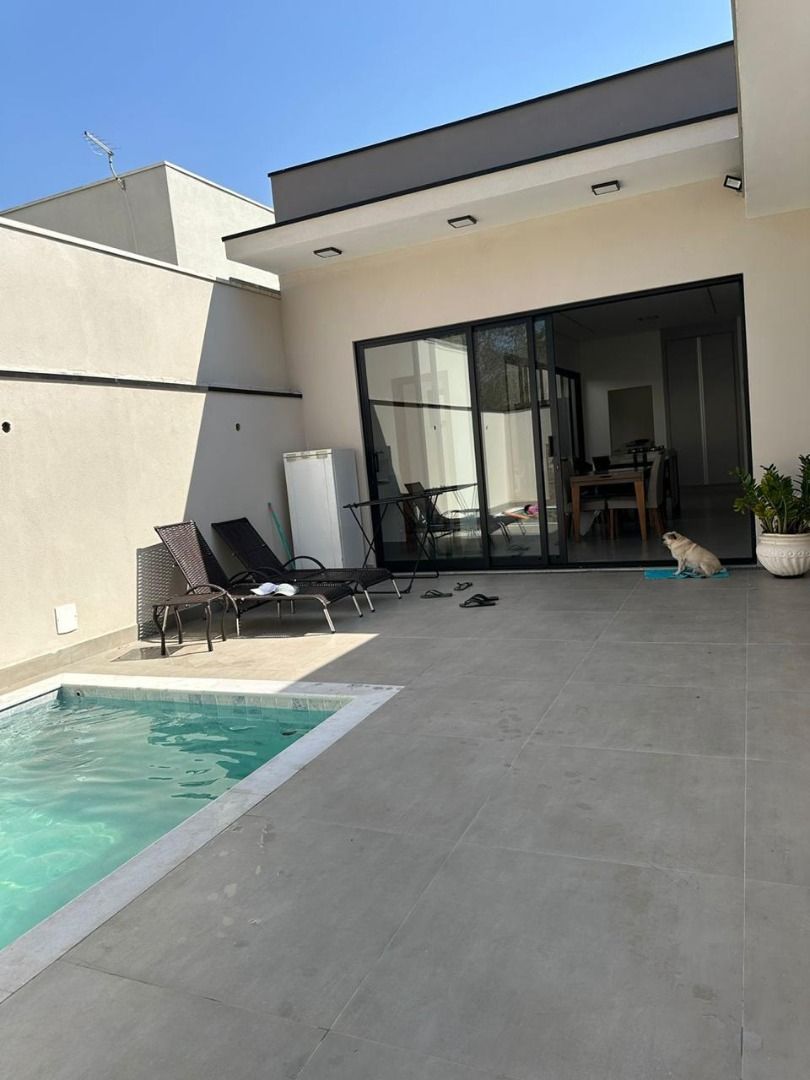 Casa de condomínio à venda no Condomínio Residencial Mont Blanc: