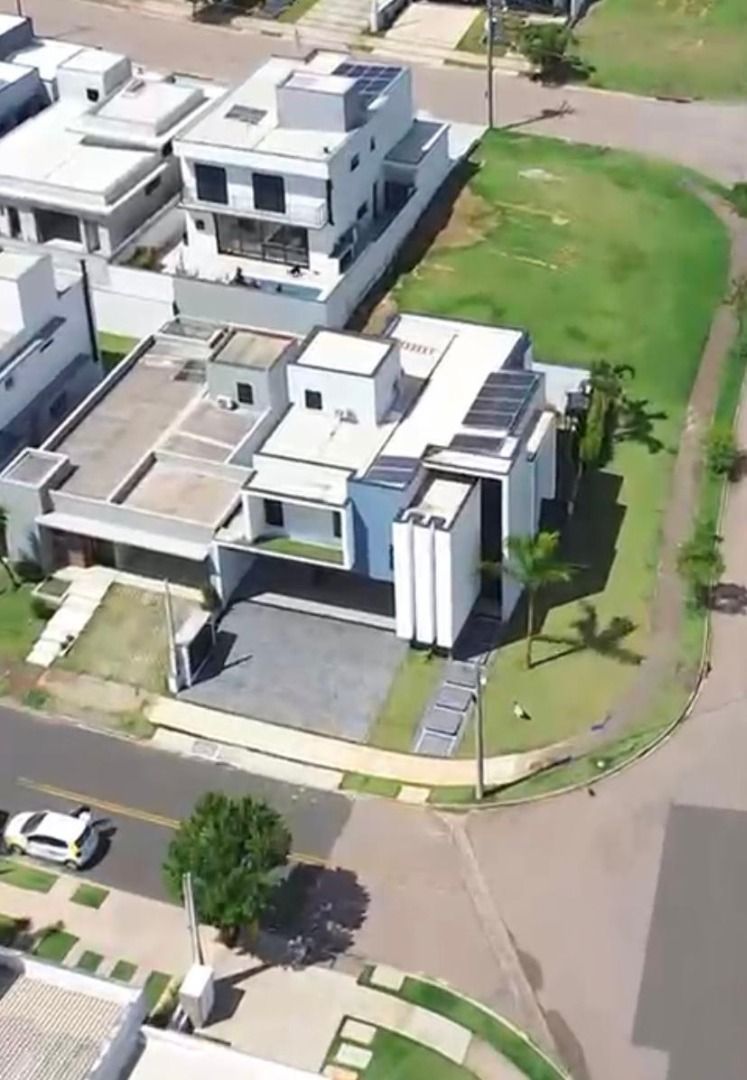 Casa de condomínio à venda no Condomínio Residencial Central Parque: