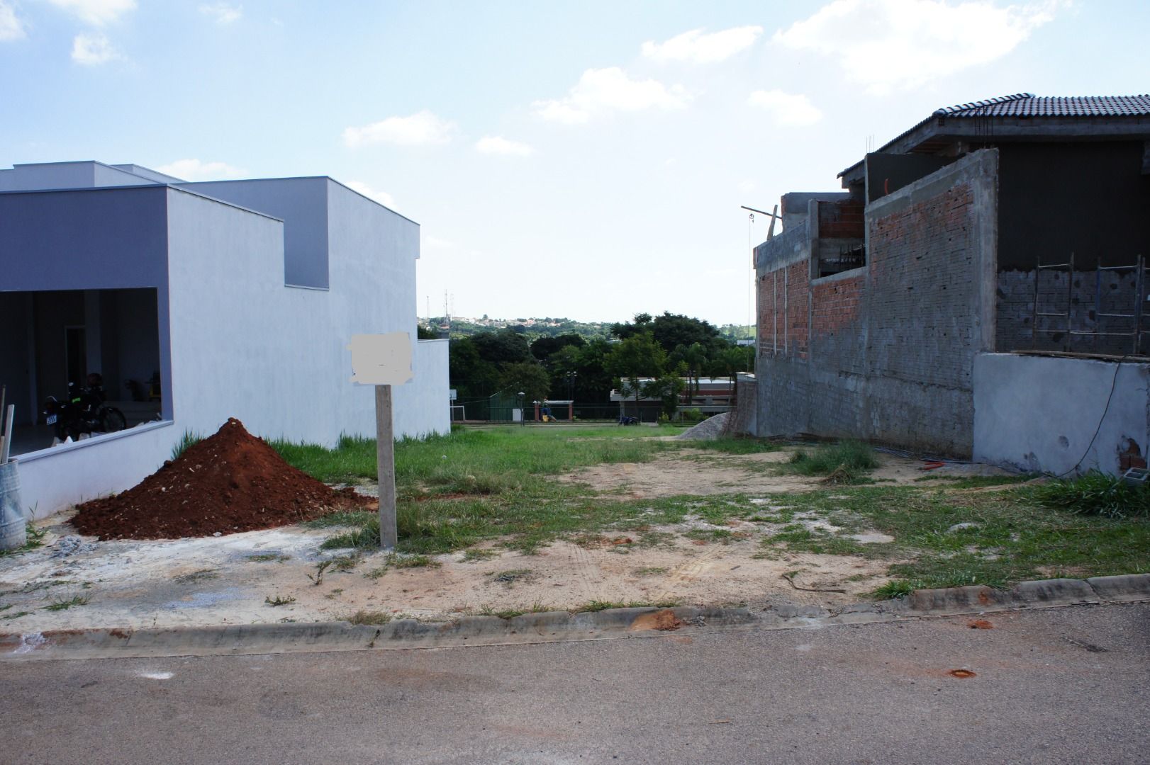 Terreno a Venda no Condomínio Vila dos Manacás em Itu/Sp
