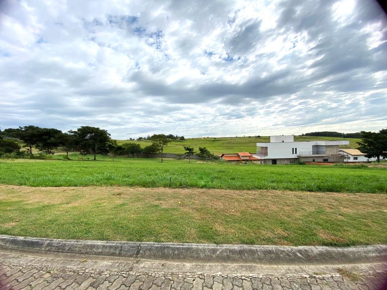 Terreno à Venda no Condomínio Fechado Bothanica Itu - Itu/Sp