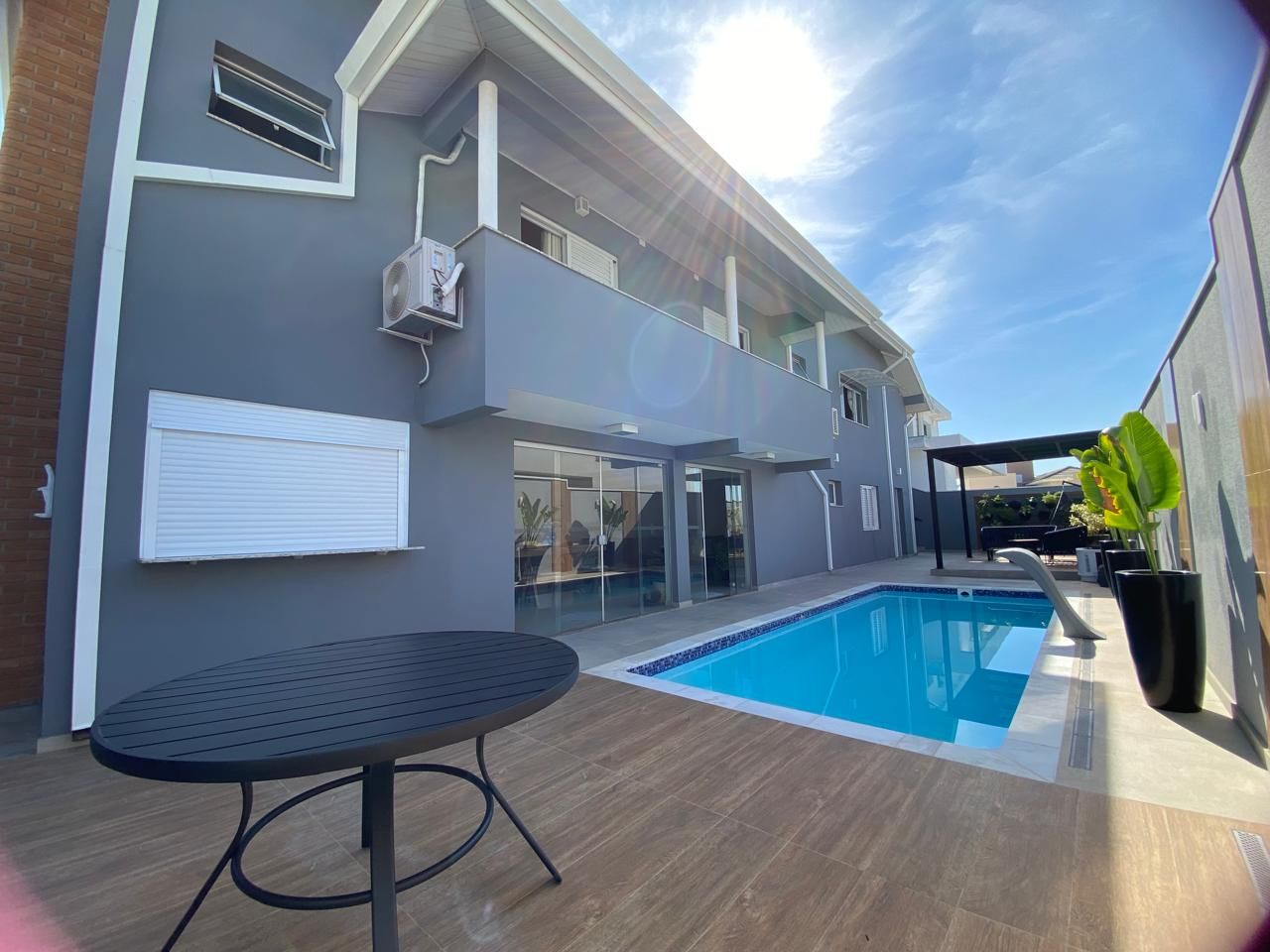 Casa a Venda no Condominio Fazenda Palmeiras Imperiais - Salto/Sp