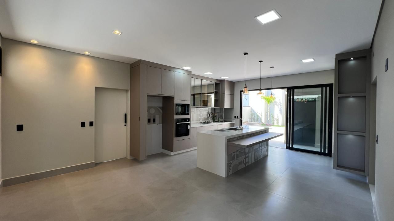 Casa de condomínio à venda no Portal dos Bandeirantes Salto: