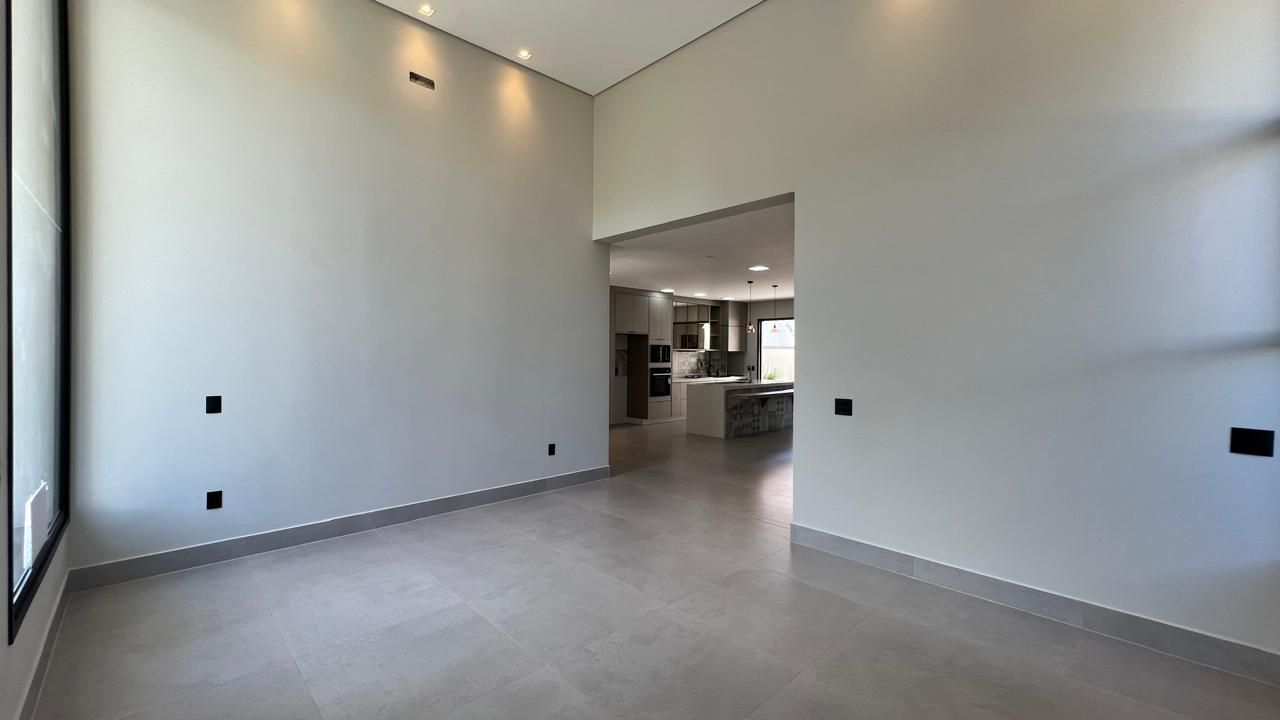 Casa de condomínio à venda no Portal dos Bandeirantes Salto: