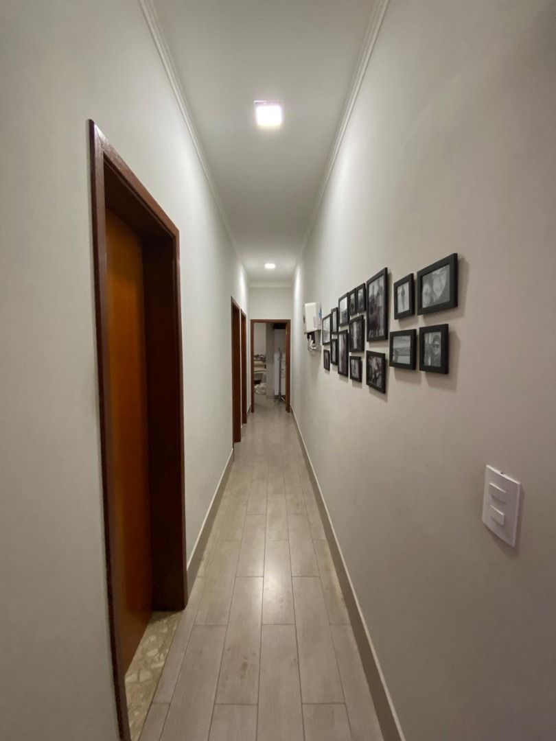 Casa de condomínio à venda no Condomínio Village Moutonnée: