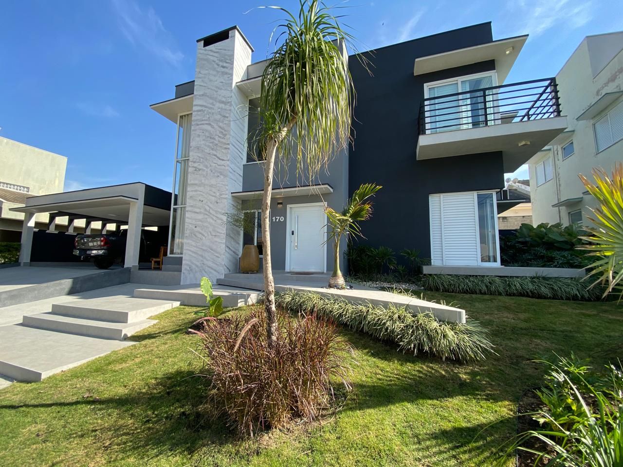 Casa a Venda no Condomínio Fazenda Palmeiras Imperiais em Salto/Sp