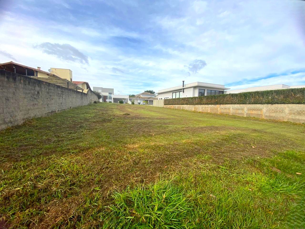 Terreno de Condomínio à venda no Condominio Fazenda Palmeiras Imperiais: